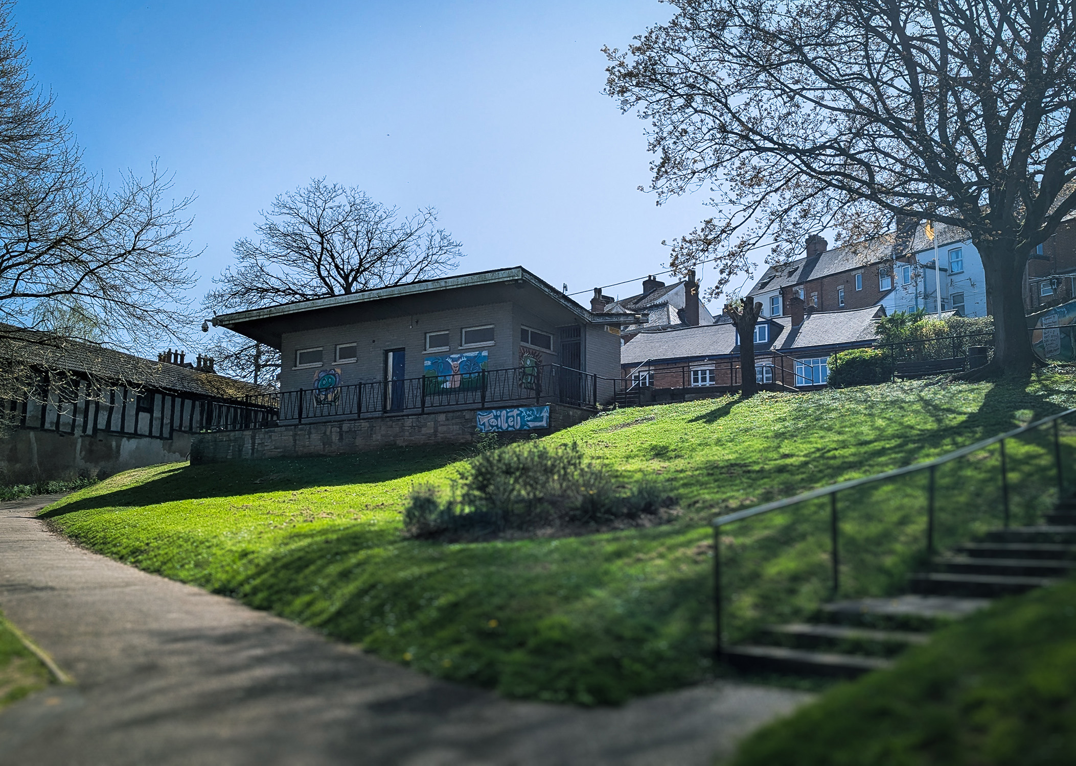 Residents Overwhelmingly Back Local Theatre Project After Being Asked If They Like Nice Things